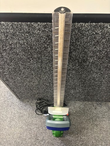 710 watt mains - hedge, trimmer